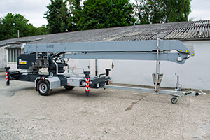 Akku-Anhängerkran 1.500 kg Mietkran AMAK 33E